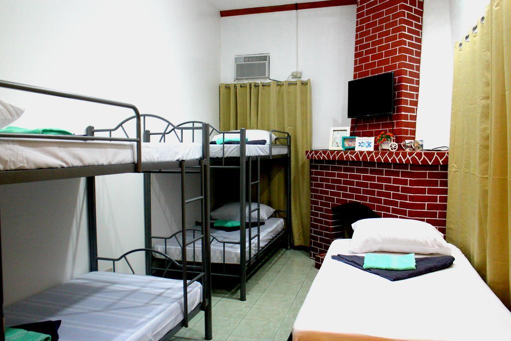 Tagaytay Garden Budgetel - City Center Тагайтай Номер фото